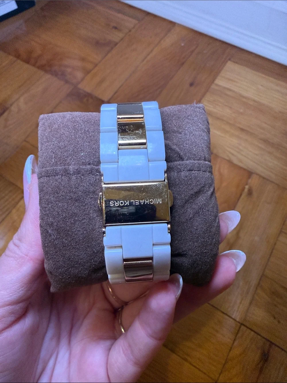 Michael Kors White and Gold Crystal Bezel Women's Watch